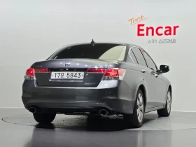 Honda Accord  3.5 8Th Generation, снимка 7
