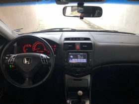 Honda Accord 2000 куб. см., снимка 7