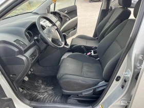 Toyota Corolla verso 2.2 D4D 136� 6 �������� ����������� ��������� | Mobile.bg � ����� ������ 8