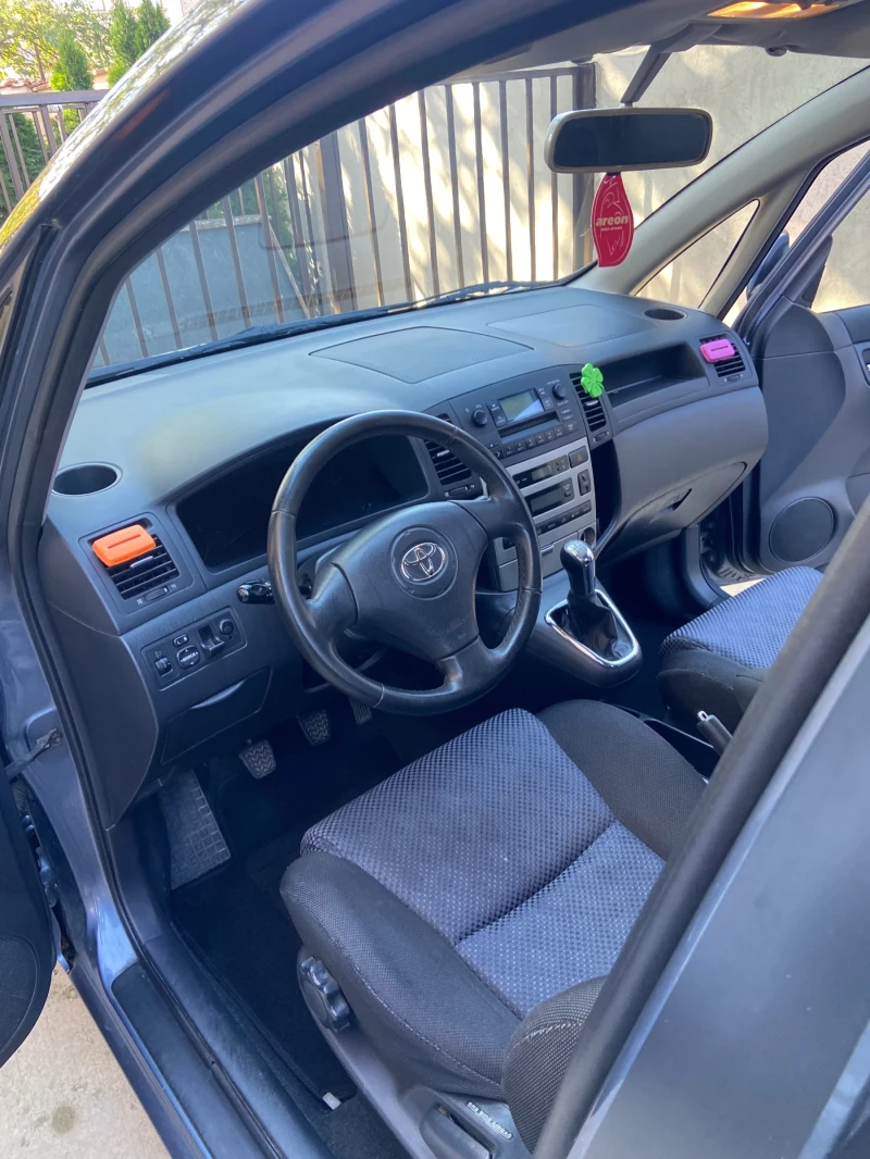 Toyota Corolla verso 2.0 D4D 90 к.с, снимка 6 - Автомобили и джипове - 47630054