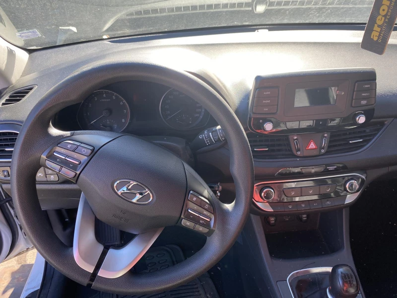 Hyundai I30 1.4i, снимка 9 - Автомобили и джипове - 48717460