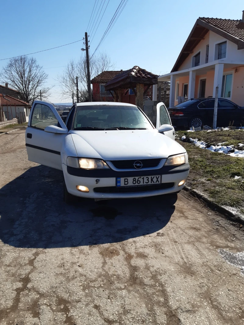 Opel Vectra, снимка 1 - Автомобили и джипове - 49256946