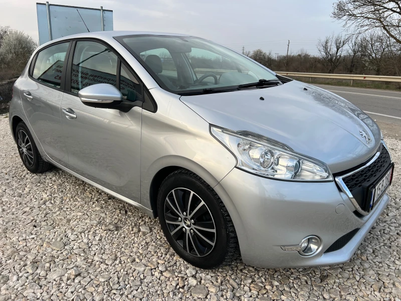 Peugeot 208 1.4i 16v-95p.s/70300km!!!, снимка 2 - Автомобили и джипове - 49525750