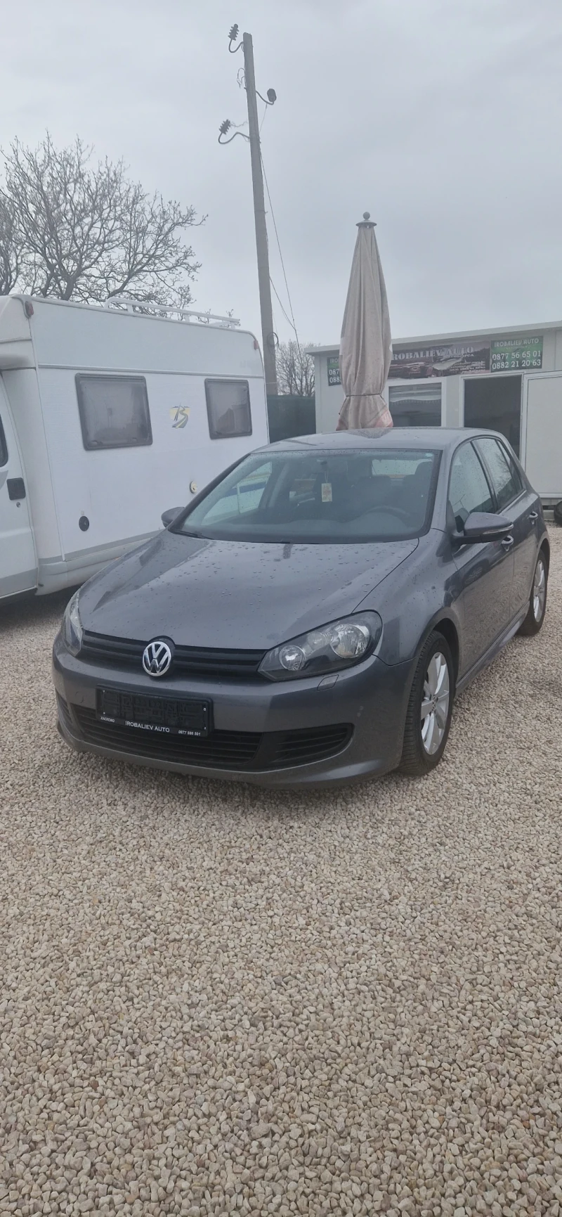 VW Golf 6-1.6 tdi-R line Италия, снимка 1 - Автомобили и джипове - 49621305