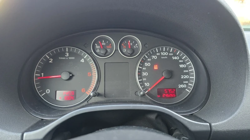 Audi A3 1.9TDI * 105* Sportback BKC, снимка 8 - Автомобили и джипове - 52850713