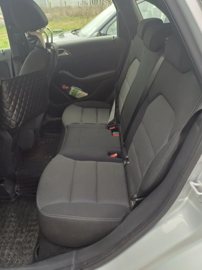 Mercedes-Benz B 180 Kombi , снимка 9 - Автомобили и джипове - 52920225