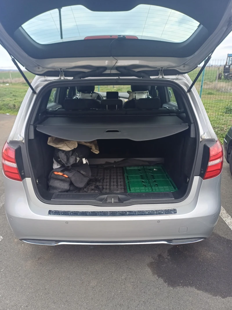 Mercedes-Benz B 180 Kombi , снимка 12 - Автомобили и джипове - 52920225