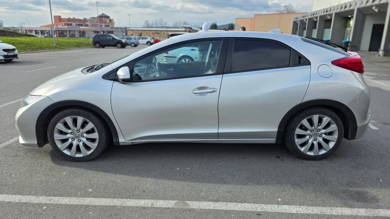 Honda Civic 9, снимка 6 - Автомобили и джипове - 53067907