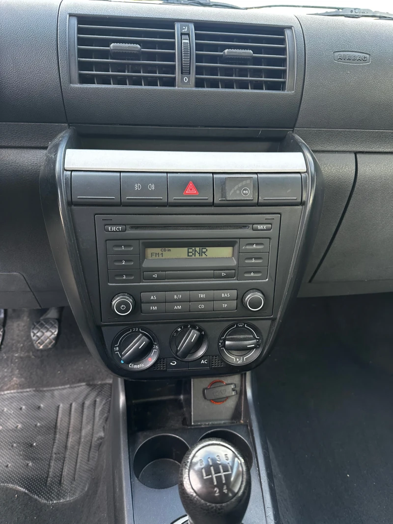 VW Fox на газ, снимка 11 - Автомобили и джипове - 53078414