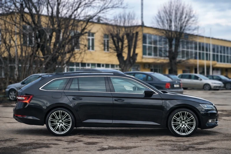 Skoda Superb 2.0 TDI/DSG/MY2019, снимка 5 - Автомобили и джипове - 53599081