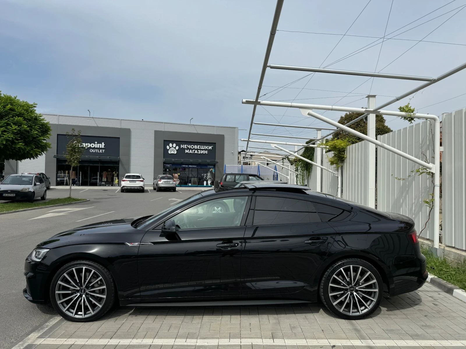 Audi A5 50 TDi* Sline* MATRIX* VIRTUAL* HUD* PANORAMA, снимка 3 - Автомобили и джипове - 54675246