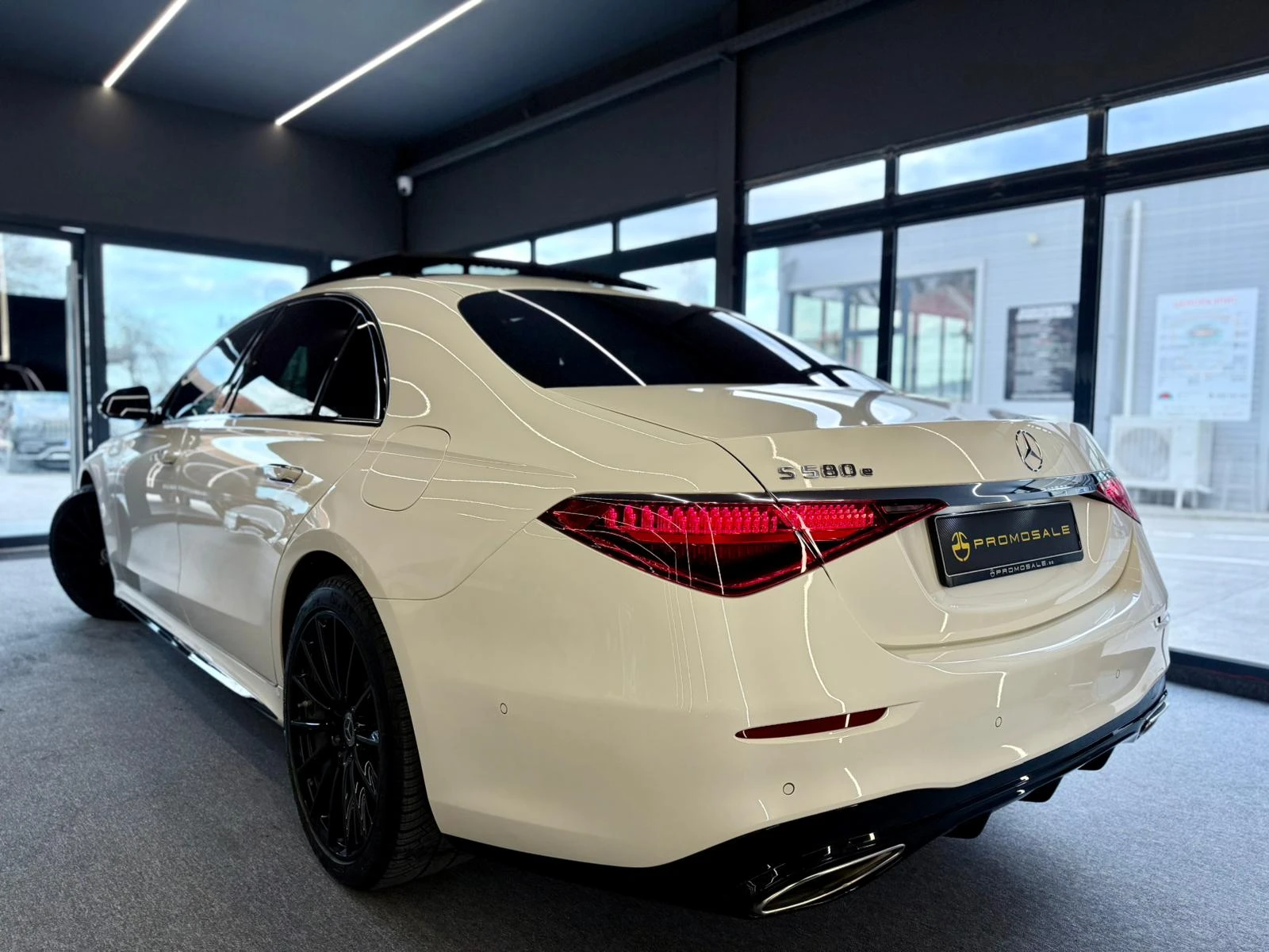 Mercedes-Benz S 580 E* AMG* 4Matic* �������* �����* Burm* ������  | Mobile.bg � ����������� 4