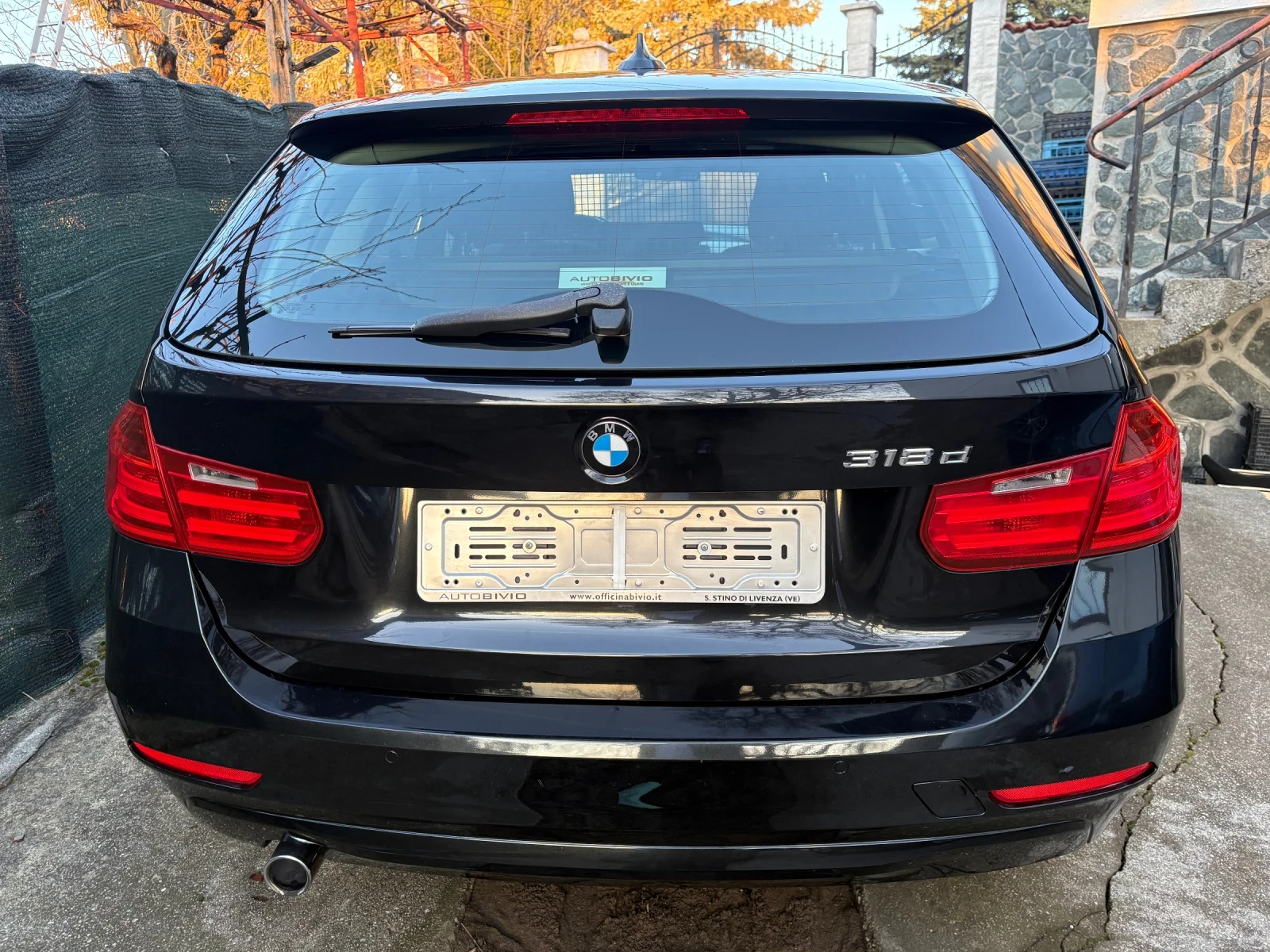 BMW 318 2.0d 143к.с. NAVI\ AUTOMAT, снимка 4 - Автомобили и джипове - 53854646