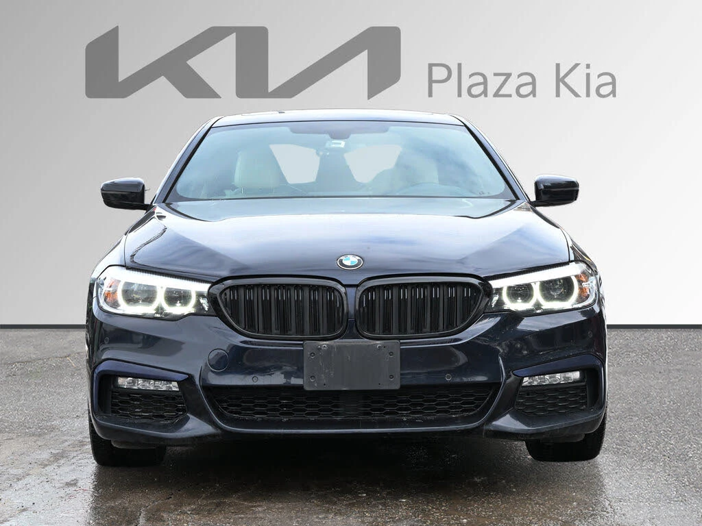 BMW 530 FULL* iPerformance* АвтоКредит* (ЦЕНА ДО БГ), снимка 2 - Автомобили и джипове - 53828358