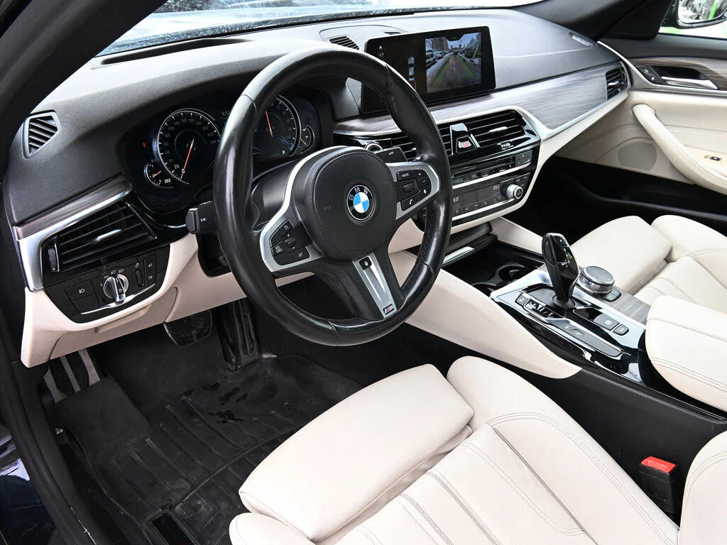 BMW 530 FULL* iPerformance* АвтоКредит* (ЦЕНА ДО БГ), снимка 8 - Автомобили и джипове - 53828358