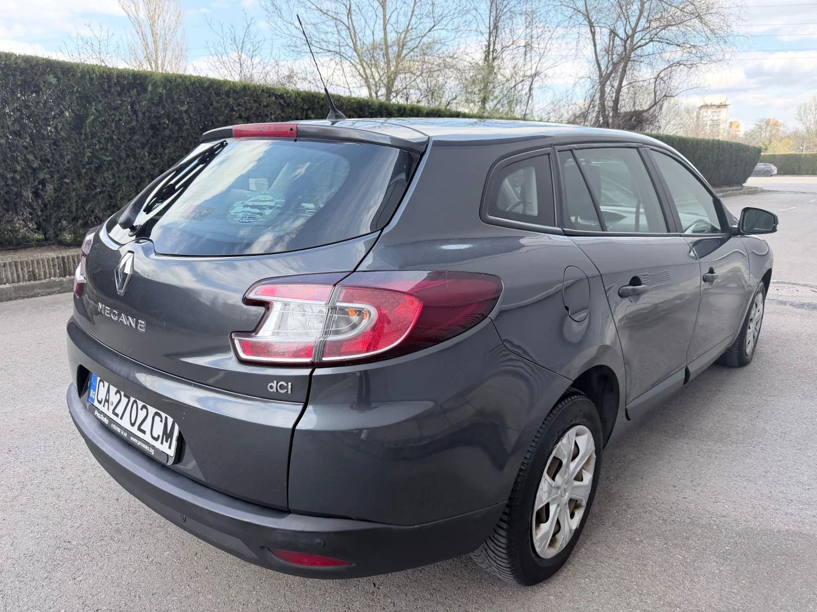 Renault Megane, снимка 3 - Автомобили и джипове - 54161345