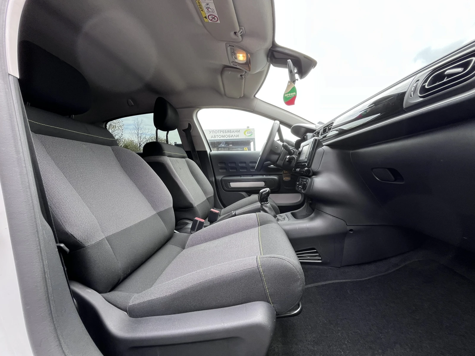 Citroen C3 1.2 Feel 83 к.с, снимка 11 - Автомобили и джипове - 54305057