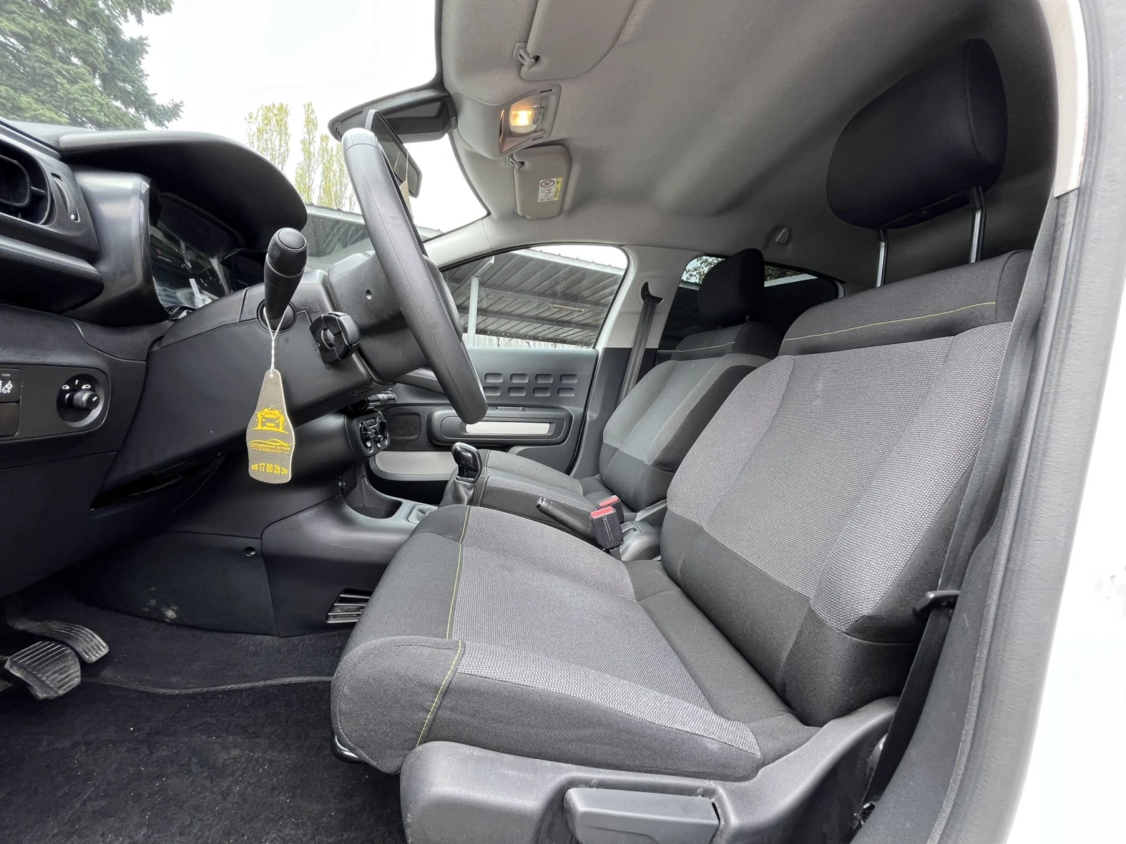 Citroen C3 1.2 Feel 83 к.с, снимка 10 - Автомобили и джипове - 54305057