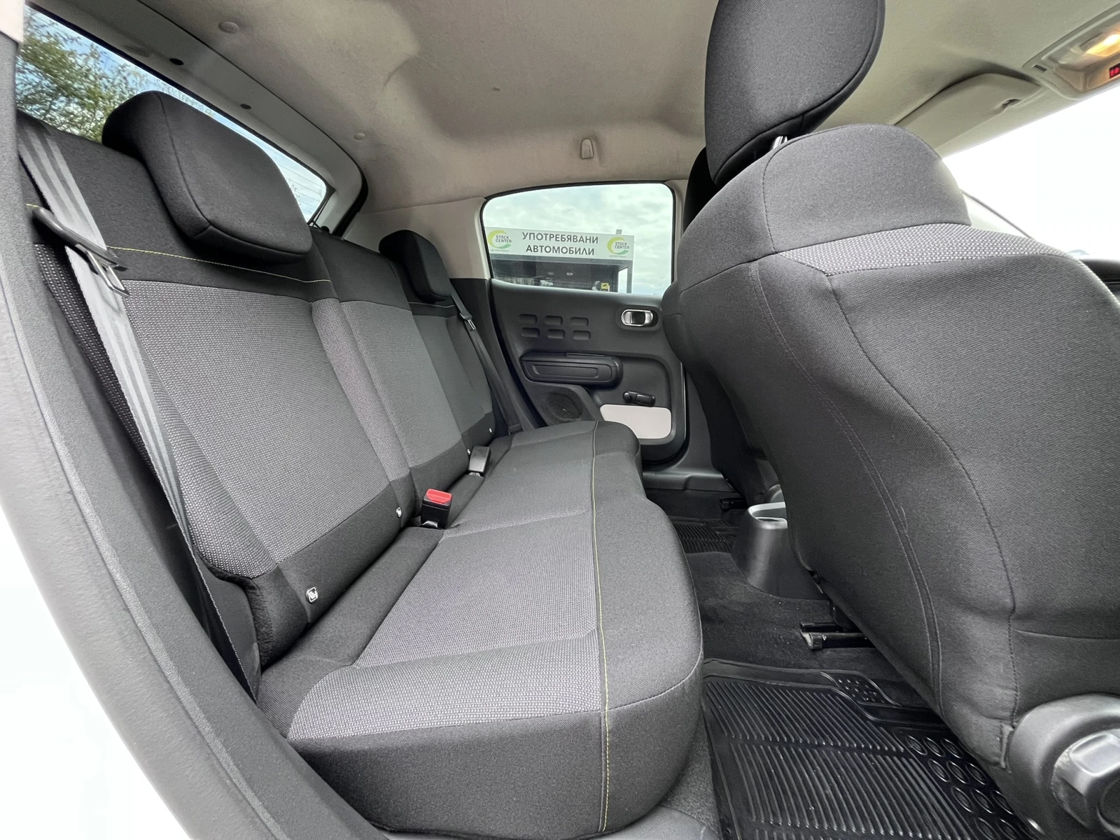 Citroen C3 1.2 Feel 83 к.с, снимка 12 - Автомобили и джипове - 54305057