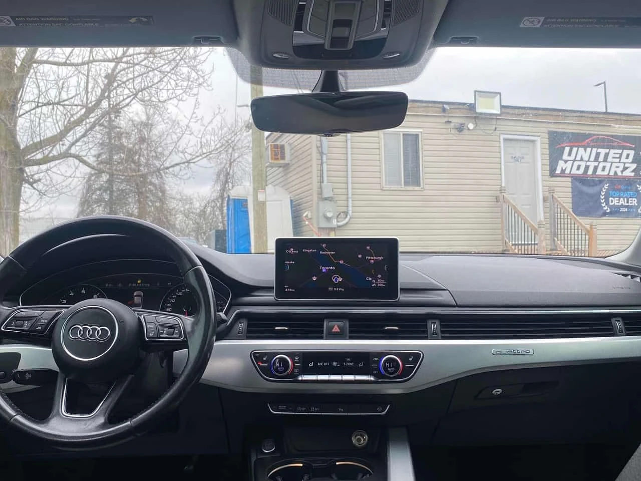 Audi A4  Progressiv / CARFAX * БЕЗ ПЪРВОНАЧАЛНА ВНОСКА, снимка 16 - Автомобили и джипове - 54639877