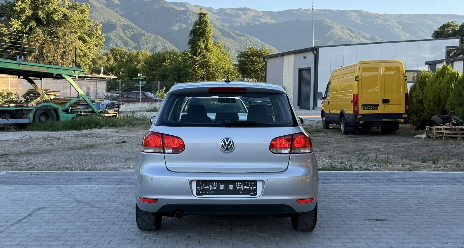 VW Golf 1.6 TDI DSG , снимка 5 - Автомобили и джипове - 55168612