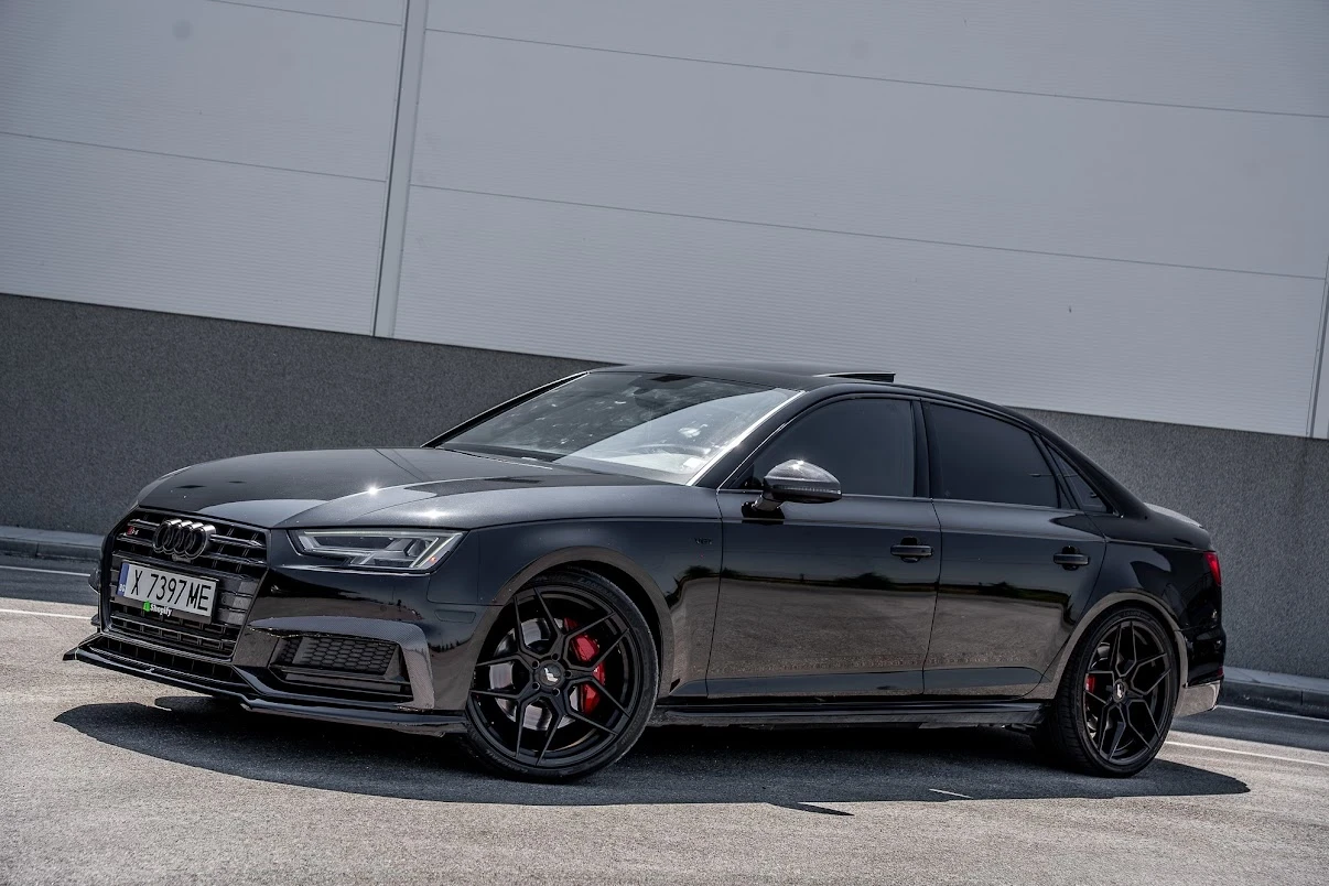Audi S4 Bang&Olufsen 3.0TFSI Carbon Pack