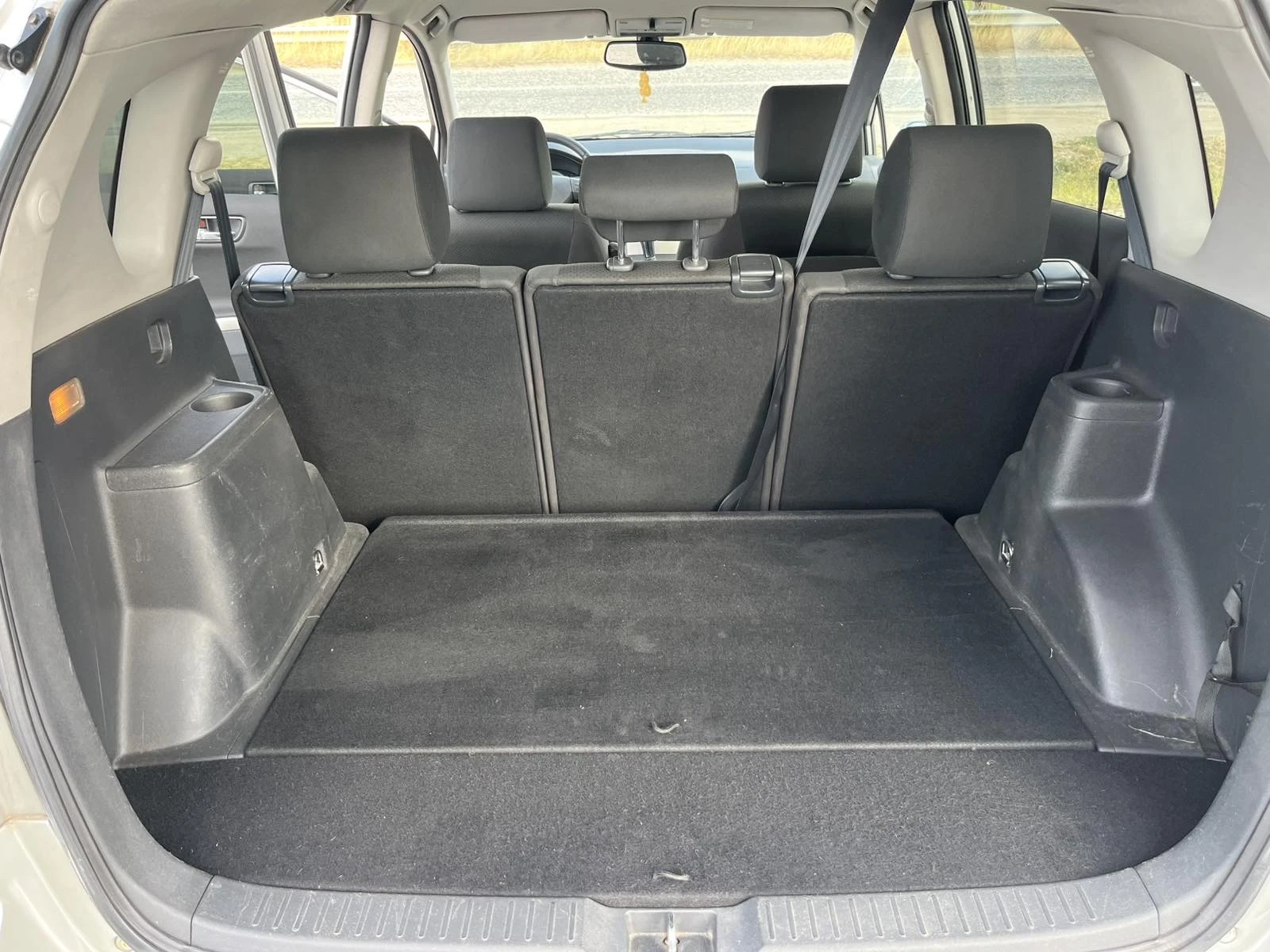 Toyota Corolla verso 2.2 D4D 136� 6 �������� ����������� ��������� | Mobile.bg � ����������� 15