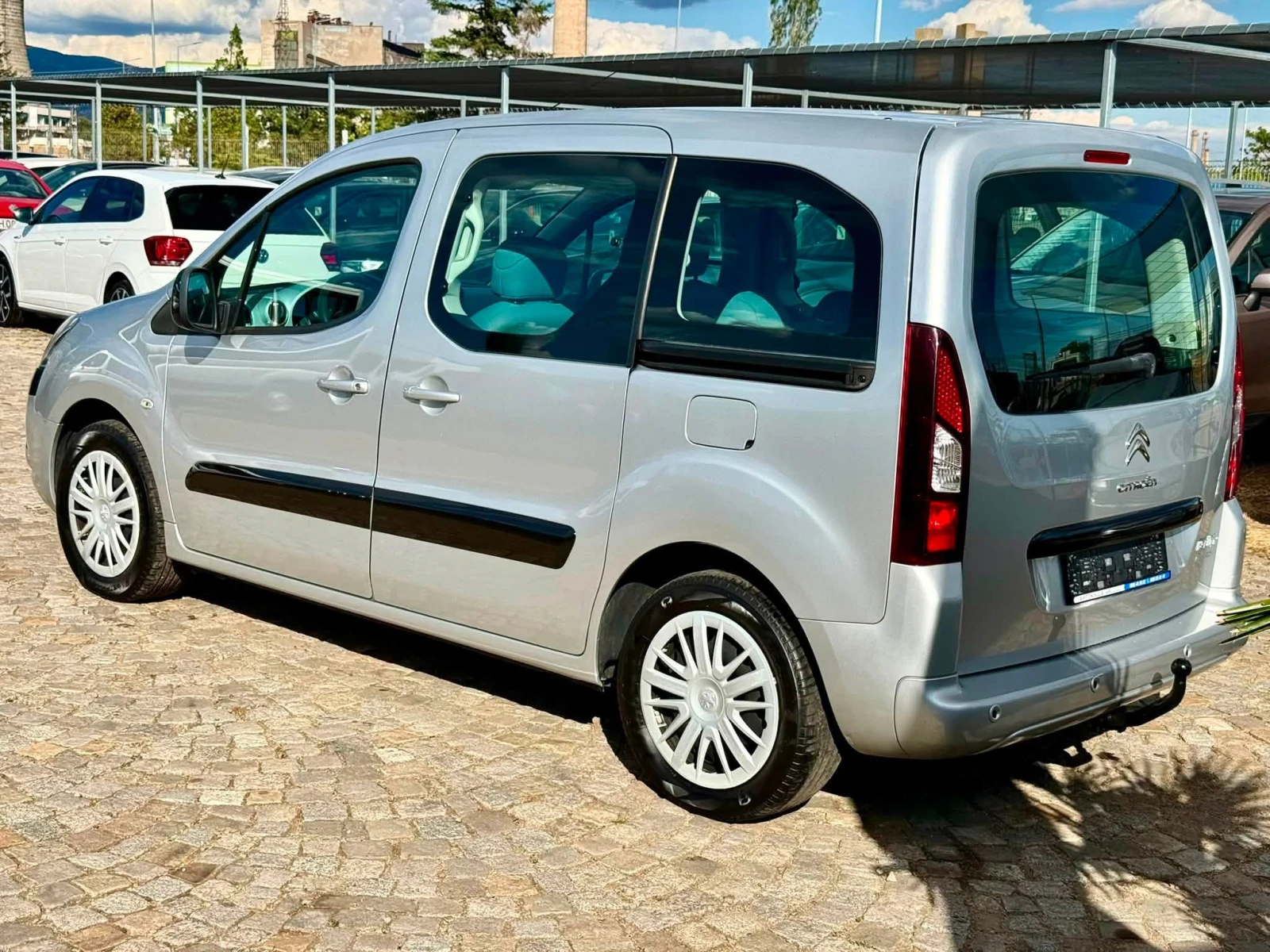 Citroen Berlingo 1.6 MULTISPACE, снимка 3 - Автомобили и джипове - 55957863