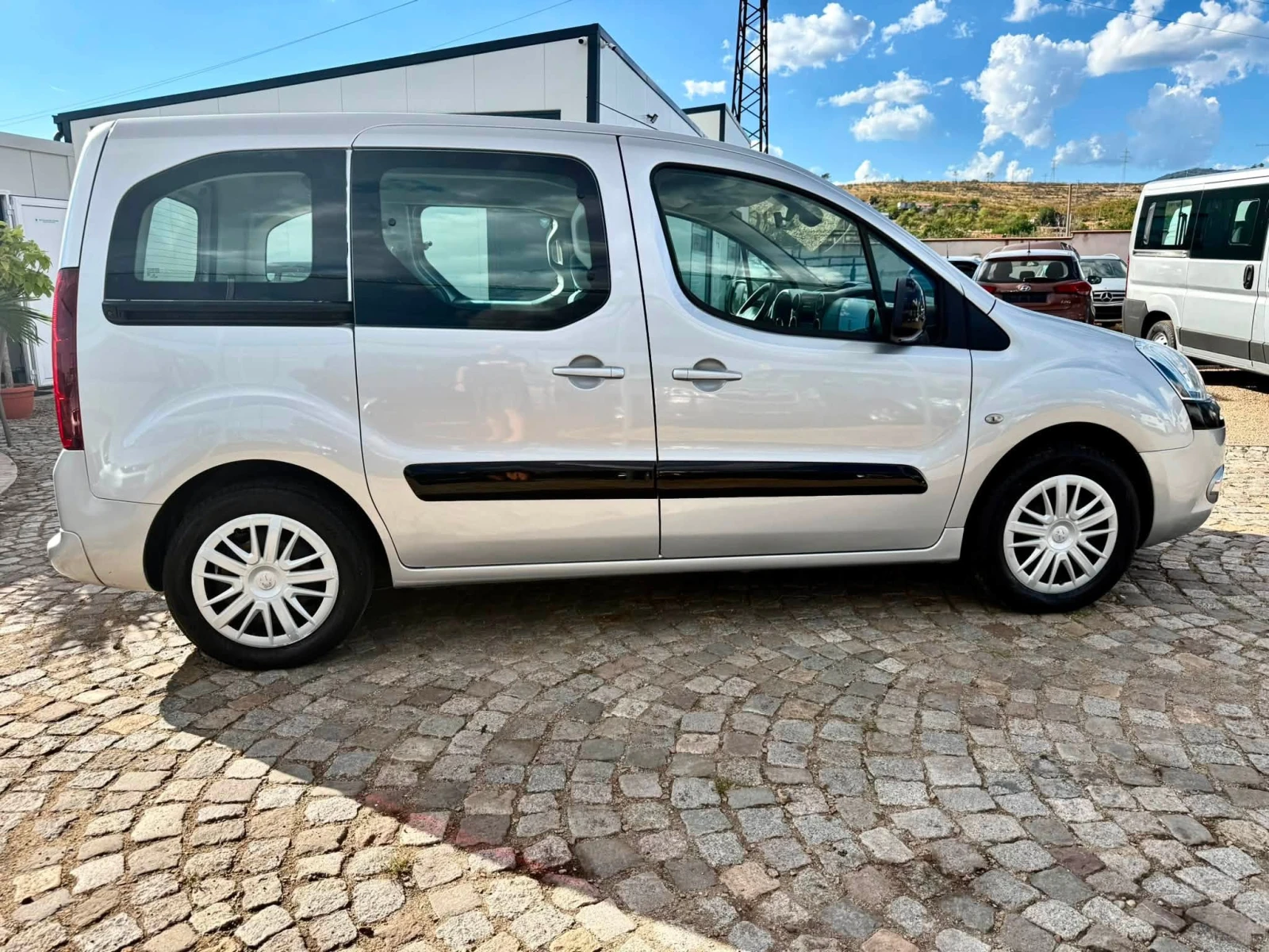 Citroen Berlingo 1.6 MULTISPACE, снимка 6 - Автомобили и джипове - 55957863