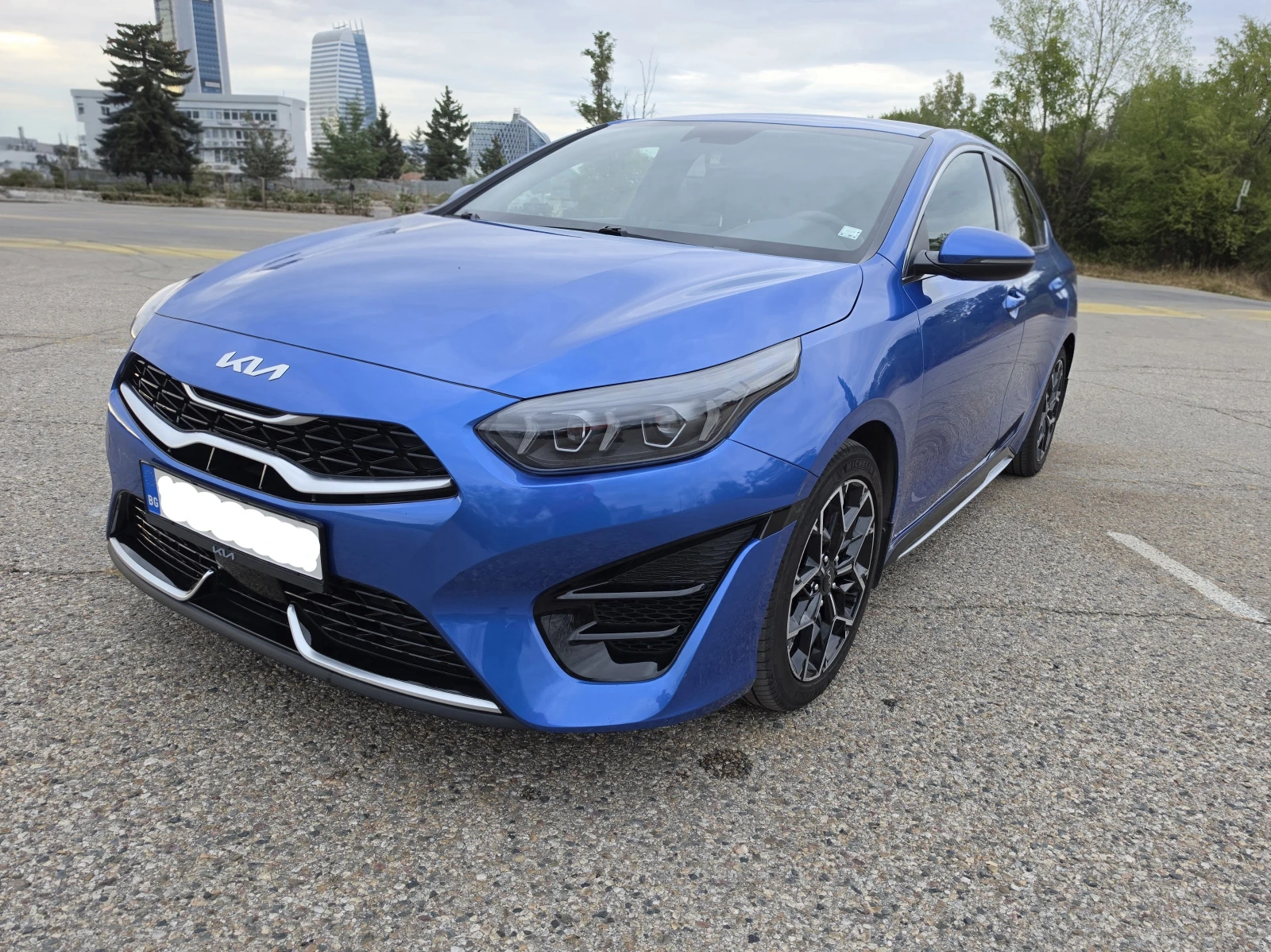 Kia Pro ceed 1.5 T GT Line, снимка 3 - Автомобили и джипове - 56134282