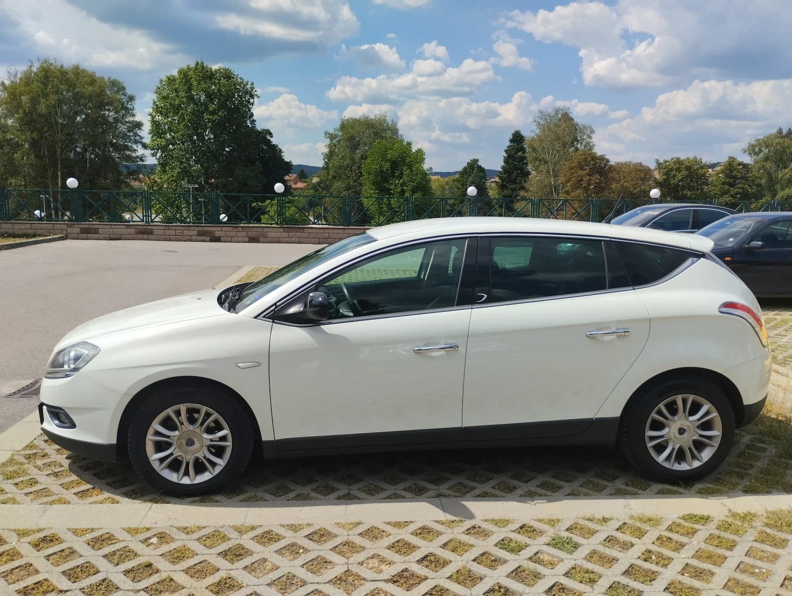 Lancia Delta 1.6 diesel 120hp, снимка 2 - Автомобили и джипове - 56199087