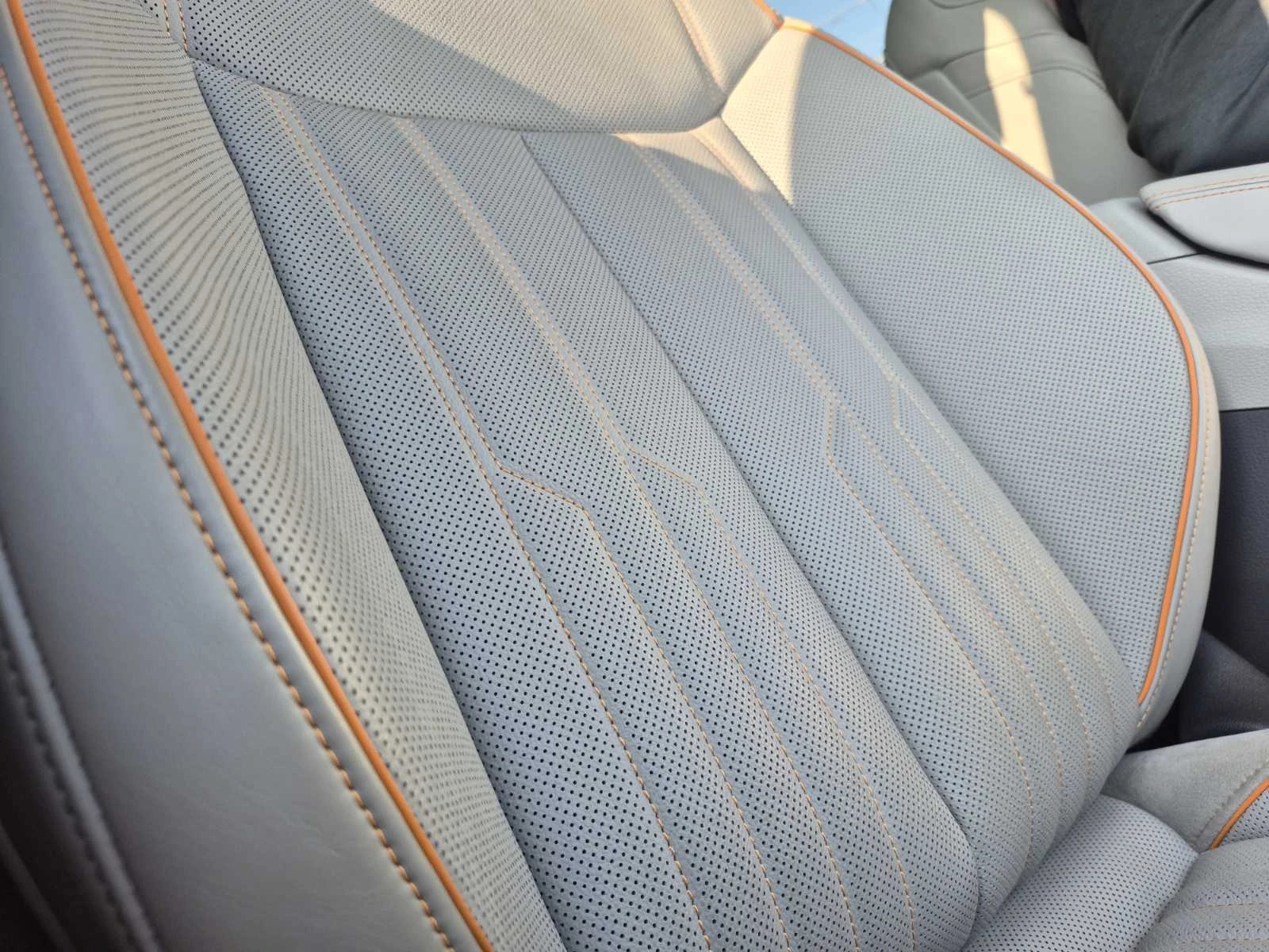 Audi E-Tron 55 Quattro Sportback AIR KeyGO MASSAGE BlO 360 | Mobile.bg � ����������� 3