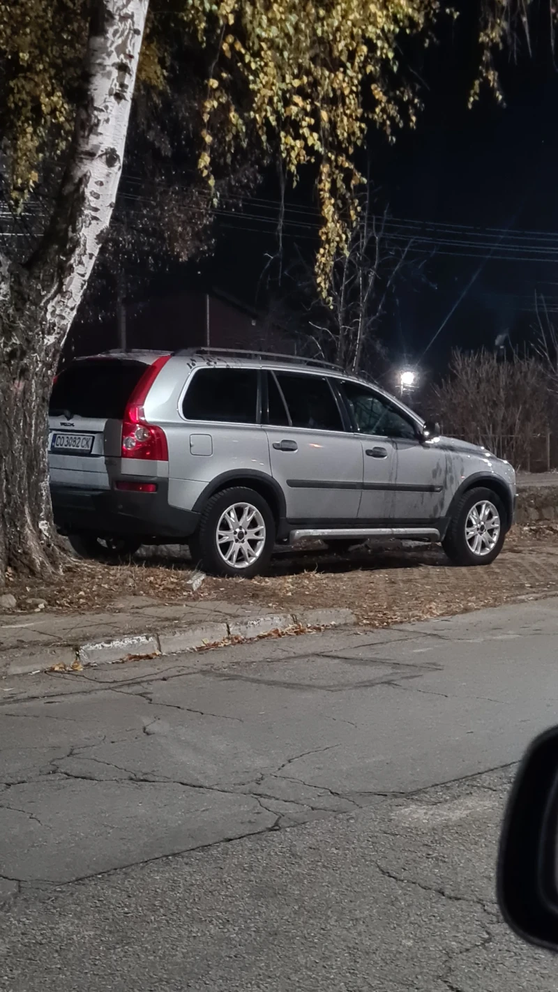 Volvo Xc90 2.4 Д5, снимка 2 - Автомобили и джипове - 48911877