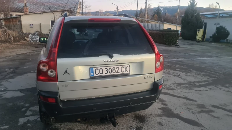 Volvo Xc90 2.4 Д5, снимка 4 - Автомобили и джипове - 48911877