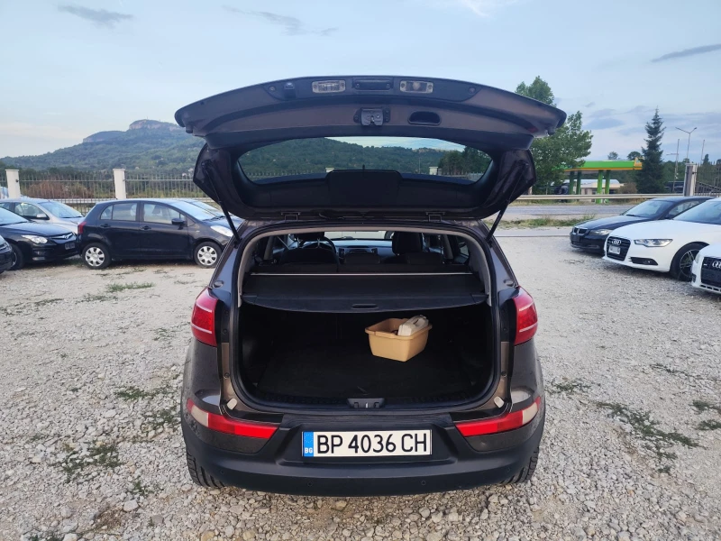 Kia Sportage 2.0 дизел 4х4, снимка 7 - Автомобили и джипове - 51606530