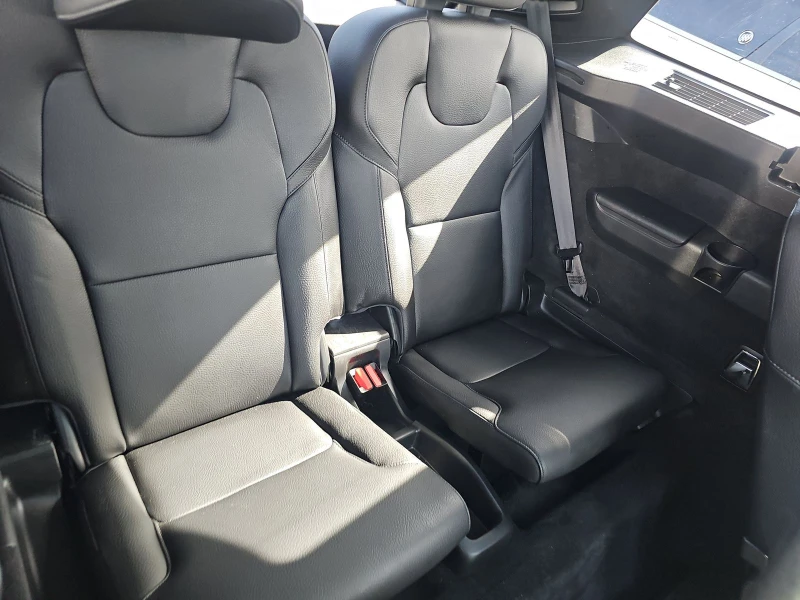Volvo Xc90 T6 Momentum* 6-Passenger* AWD* , снимка 8 - Автомобили и джипове - 52858989