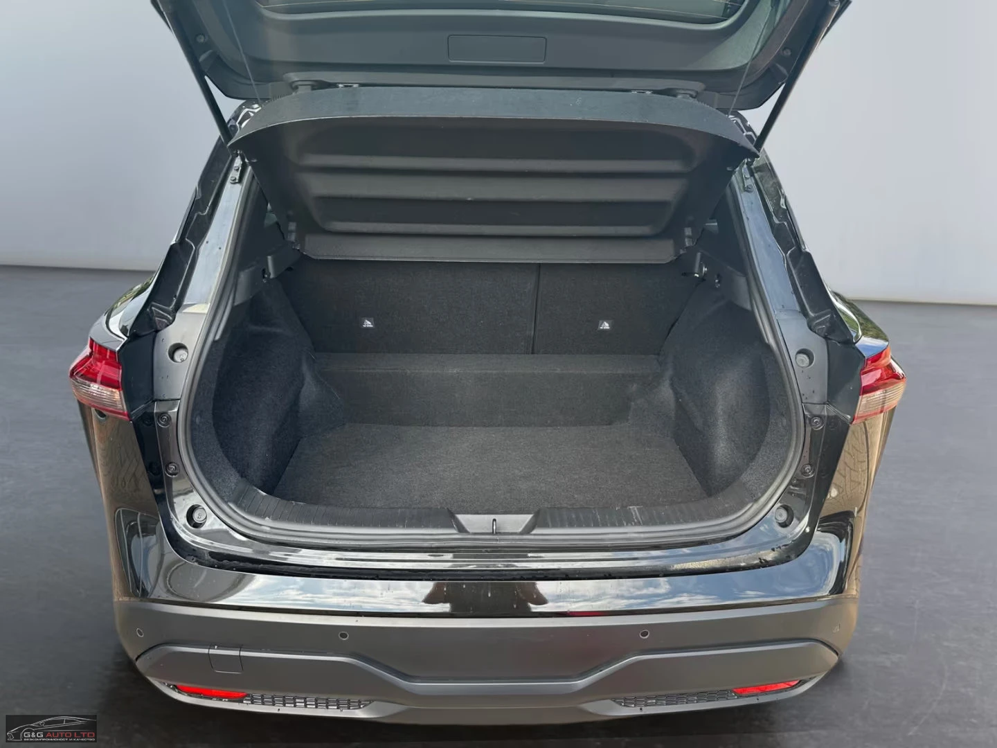 Nissan Qashqai 1.3MHEV/158HP/ACENTA/LED/360CAM/ACC/BSA/KLESS/917f - изображение 6