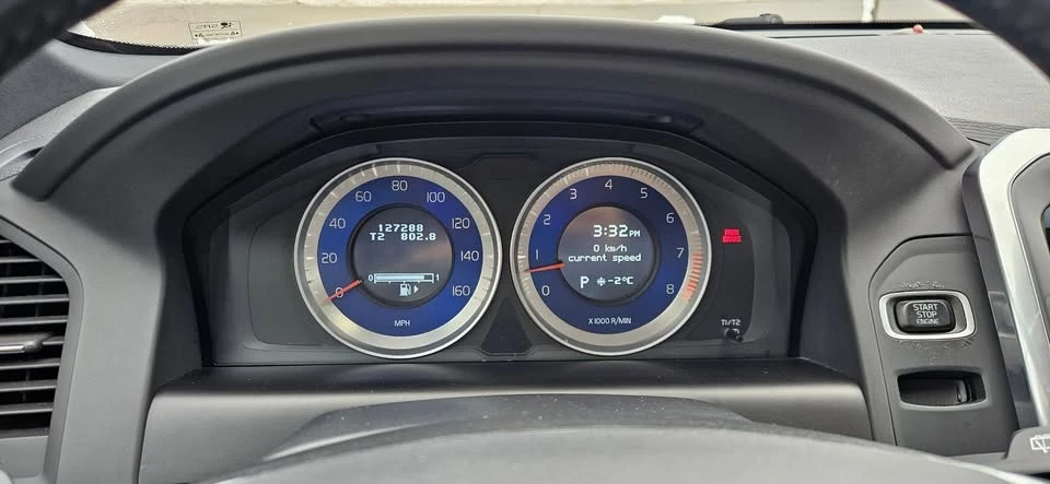 Volvo XC60 * * R-DESIGN* * AWD* * CARFAX* *  | Mobile.bg � ����������� 7