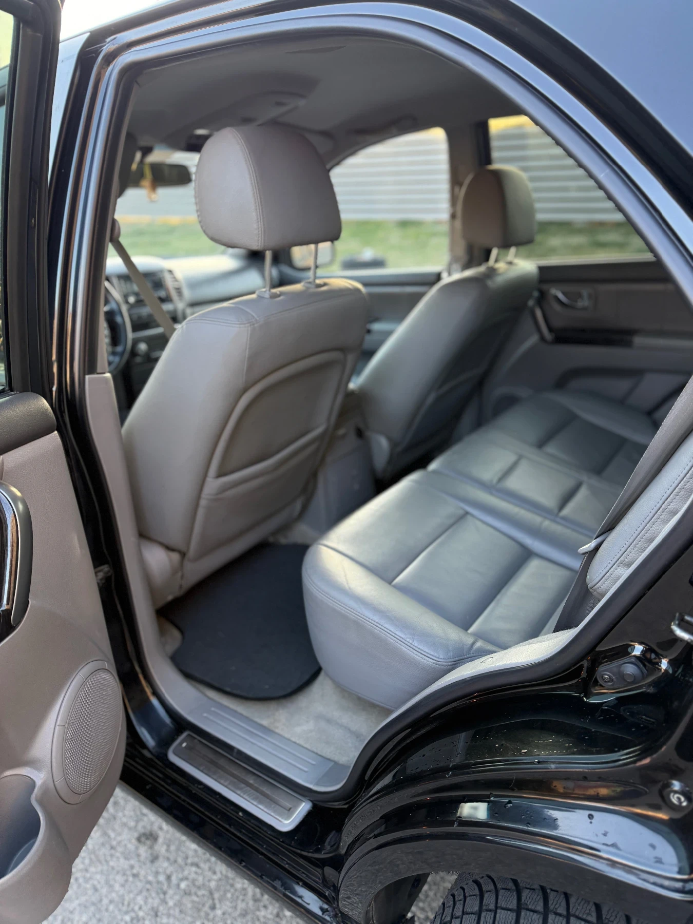 Kia Sorento 2.5 CRDI 4х4 , снимка 9 - Автомобили и джипове - 53850189