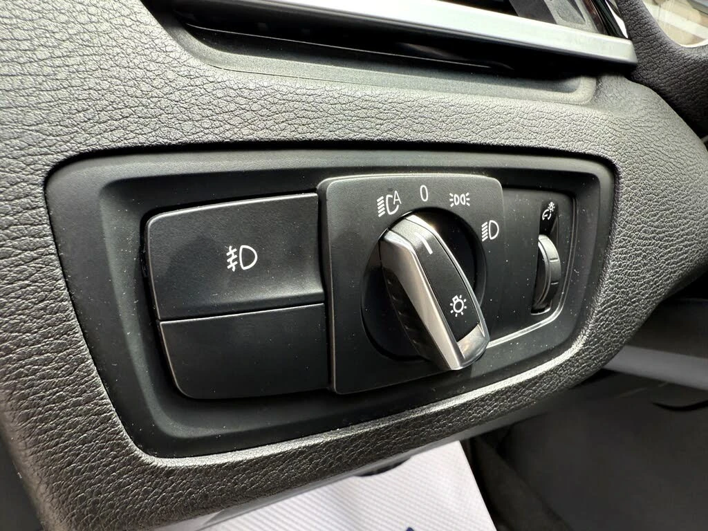 BMW X1 xDrive* АвтоКредит* (ЦЕНА ДО БГ), снимка 12 - Автомобили и джипове - 54040860