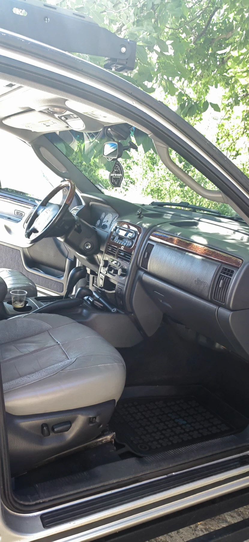 Jeep Grand cherokee, снимка 10 - Автомобили и джипове - 55976261