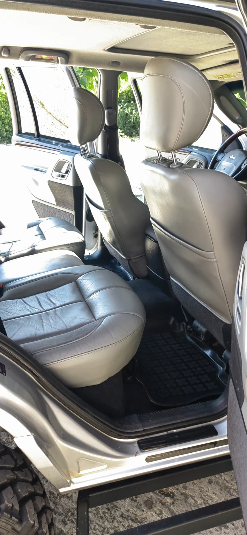 Jeep Grand cherokee, снимка 11 - Автомобили и джипове - 55976261