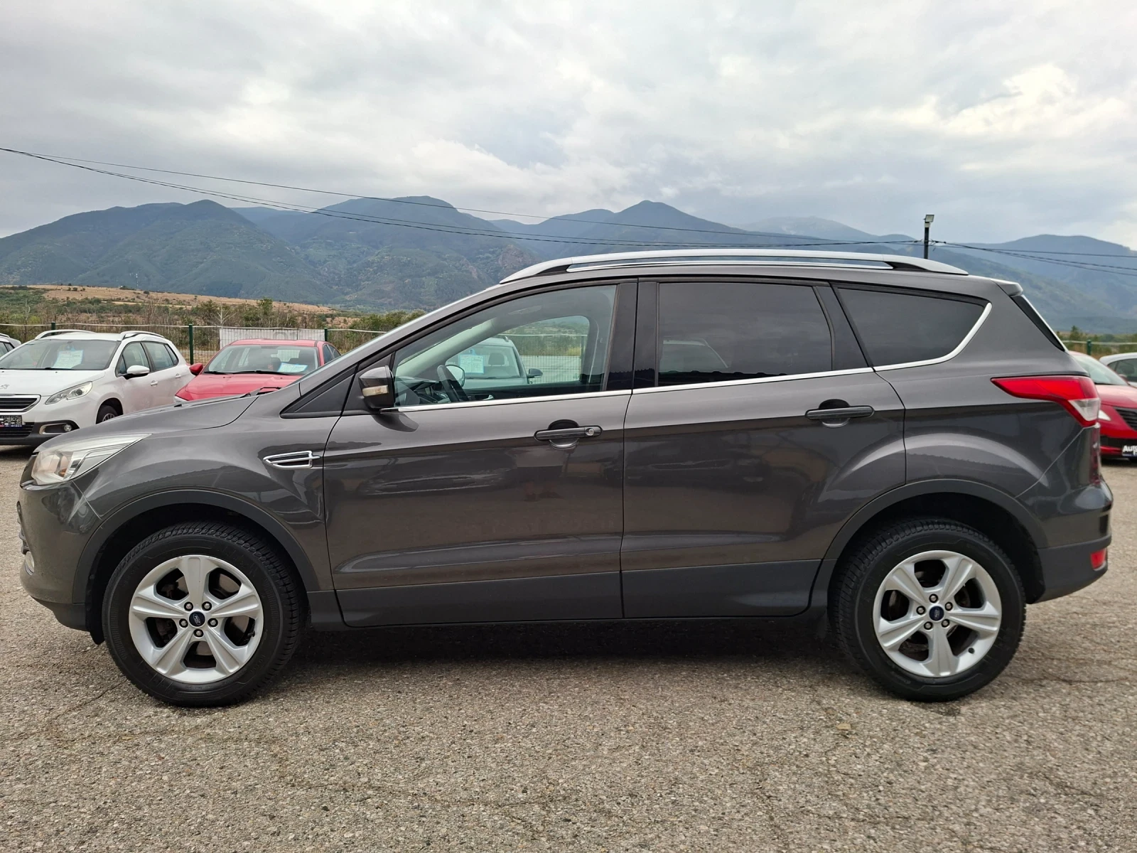 Ford Kuga 2, 0 tdci, снимка 8 - Автомобили и джипове - 56058874