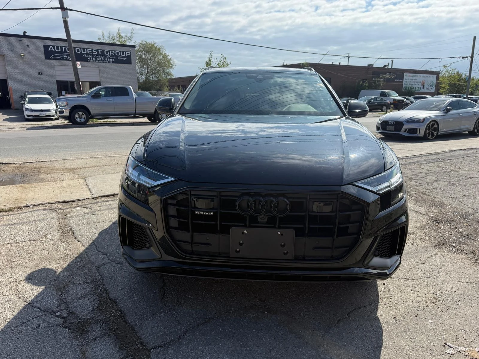 Audi Q8 * Progressiv * CARFAX * ЦЕНА ДО БГ, снимка 5 - Автомобили и джипове - 56139634
