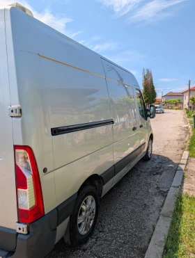 Renault Master III L2H2, снимка 2