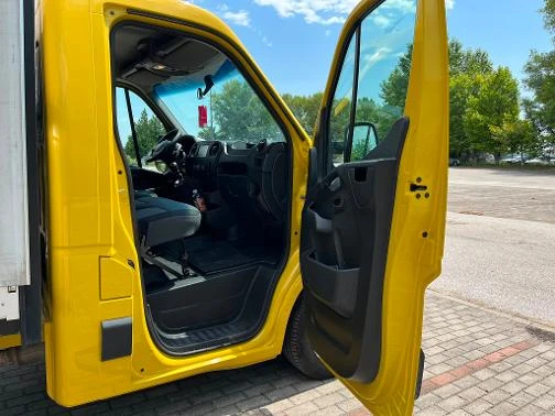 Renault Master 2.3 dCi 150KC KM 63 000 ПЕРФЕКТЕН НОВ, снимка 7 - Бусове и автобуси - 56204591