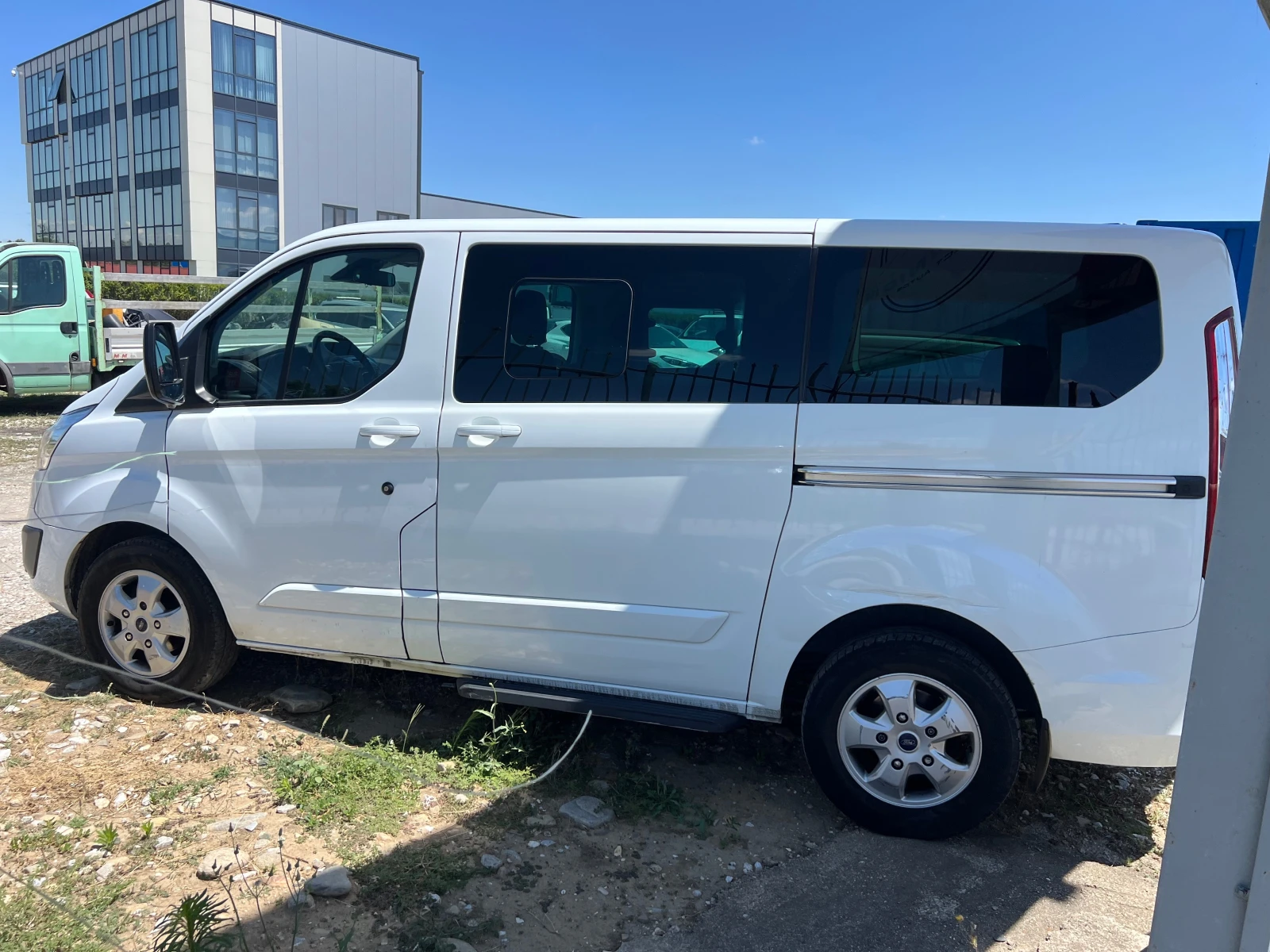 Ford Transit Custom 2.0 D 7+ 1 - изображение 8
