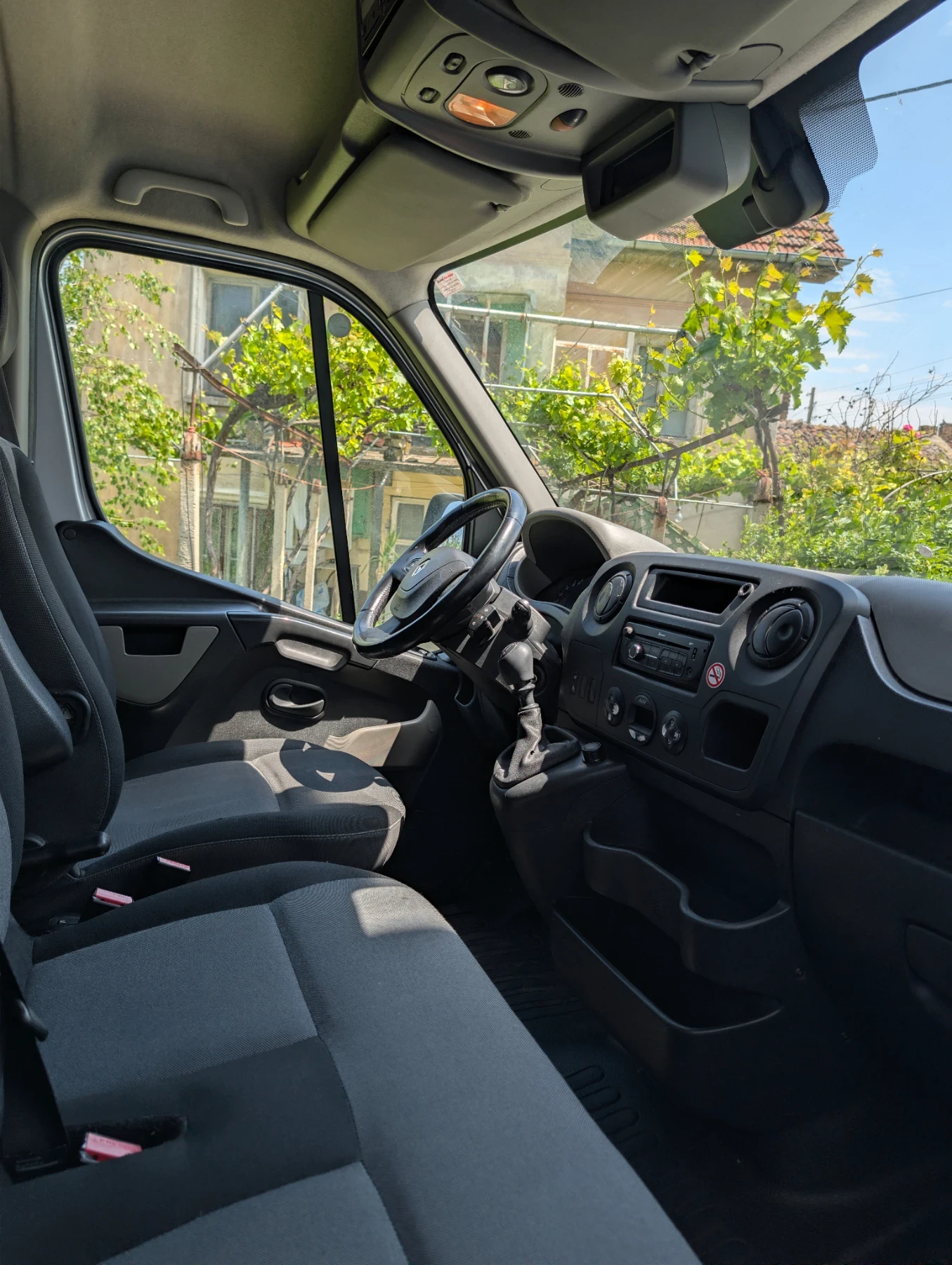 Renault Master III L2H2, снимка 6 - Бусове и автобуси - 54681158
