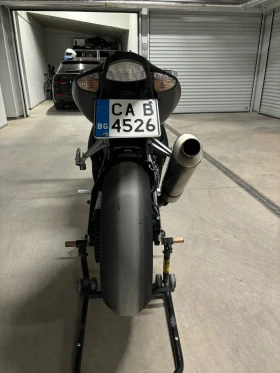 Suzuki Gsxr 1000 K8, снимка 9