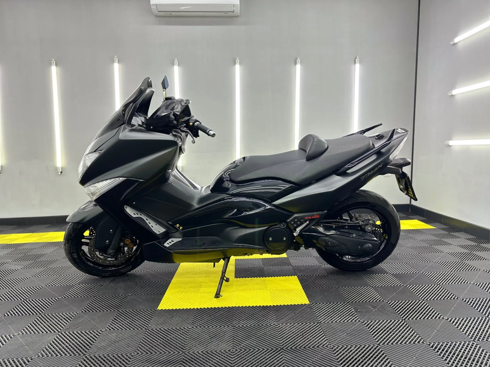 Yamaha T-max 560 Mallossi - изображение 7